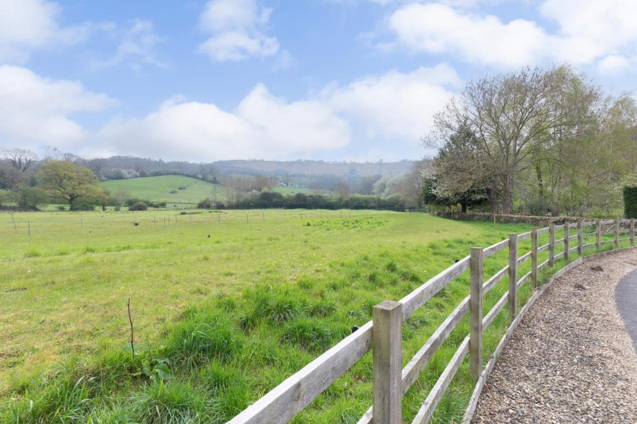 Luxury Cheltenham Home With Ev Charger - Lechampton Hills Esterno foto